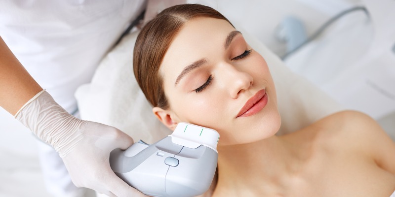 How Fat Freezing and HIFU Work Together? 4 book a personalised consultation of Fat Freezing and HIFU Together Ferndown